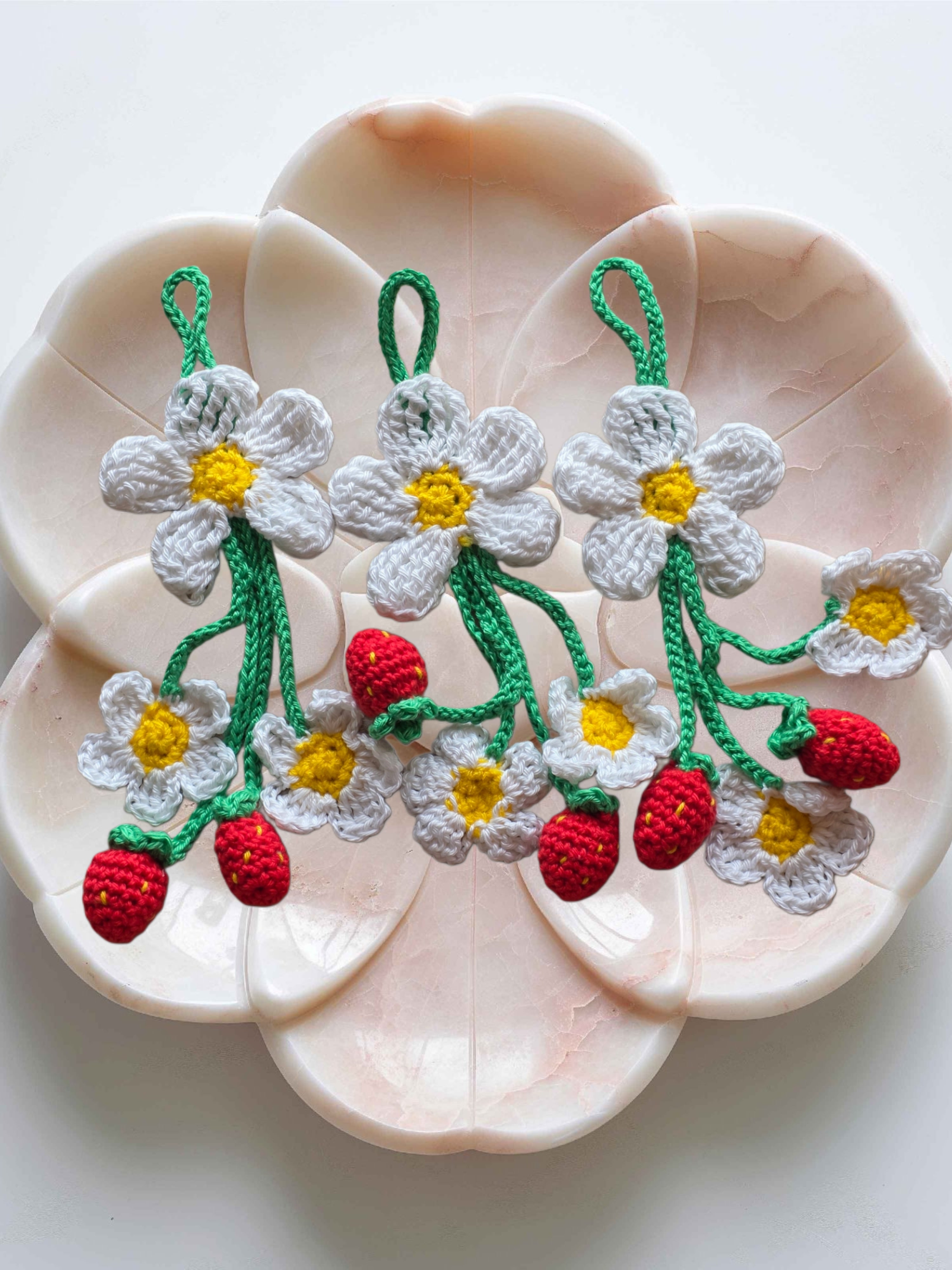 Cherry Blossom & Erdbeere - Taschenanhänger